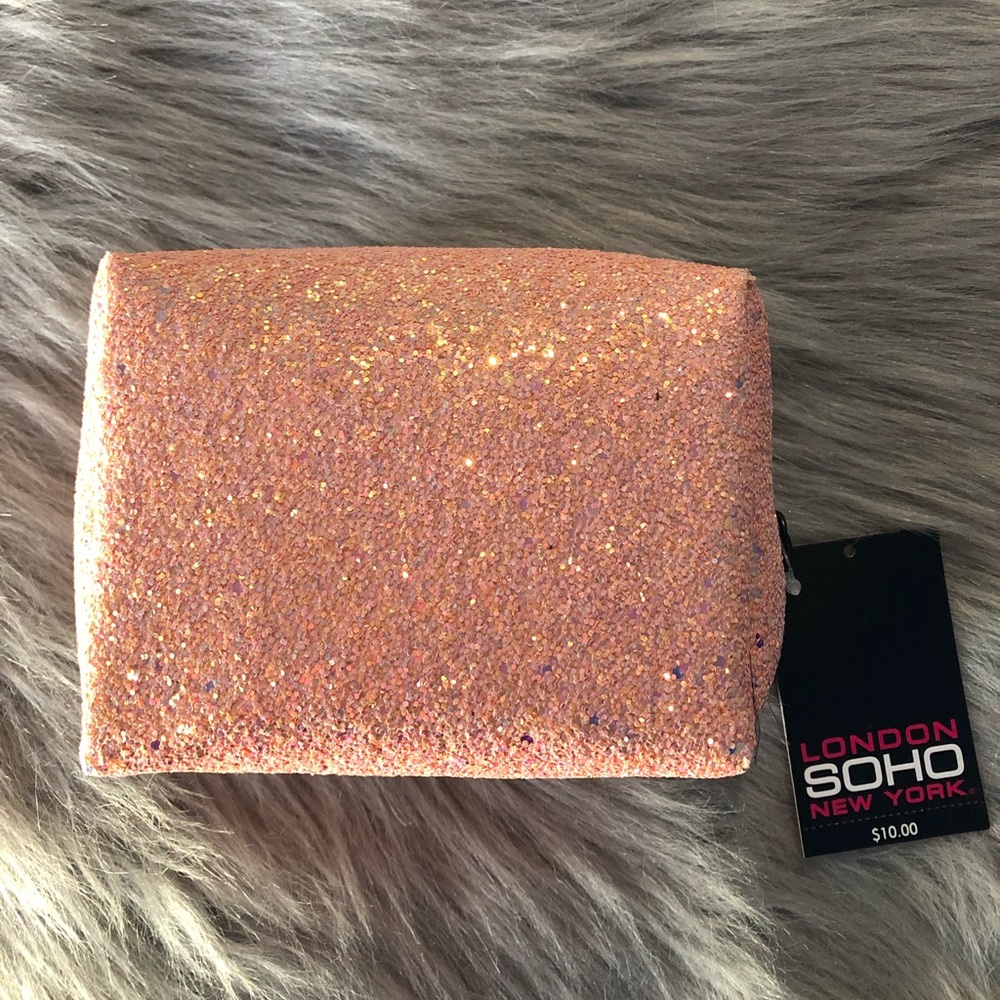 Makeup bag ✨